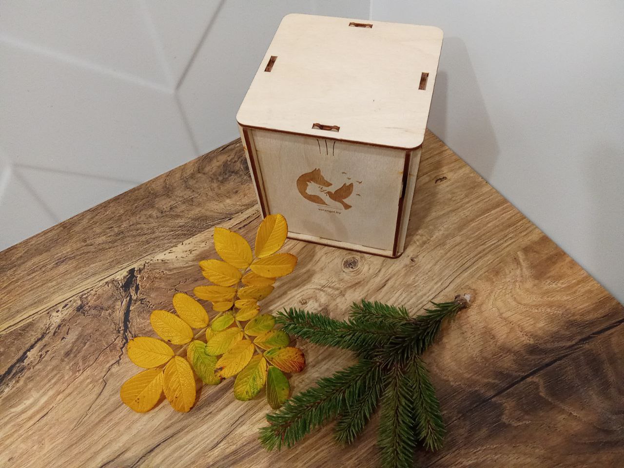 Деревянная урна для праха