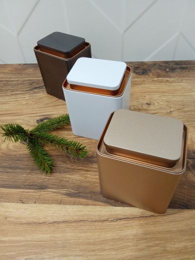 Металлическая урна для праха